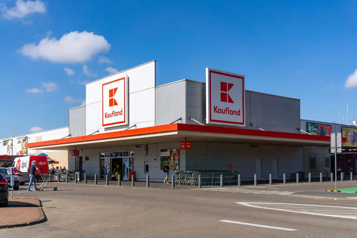 Obchodné centrá a retail